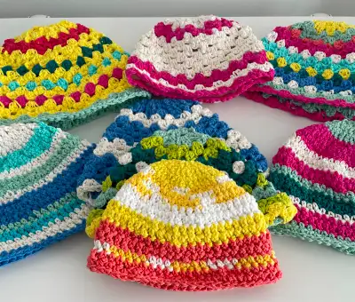 Beanies crochetés en coton, View more