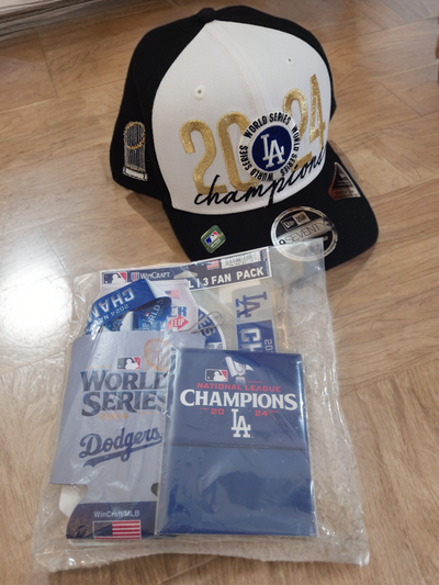 LA Dodgers Champions Snapback + Fan Pack (Lanyard, Magnet, etc.), View more
