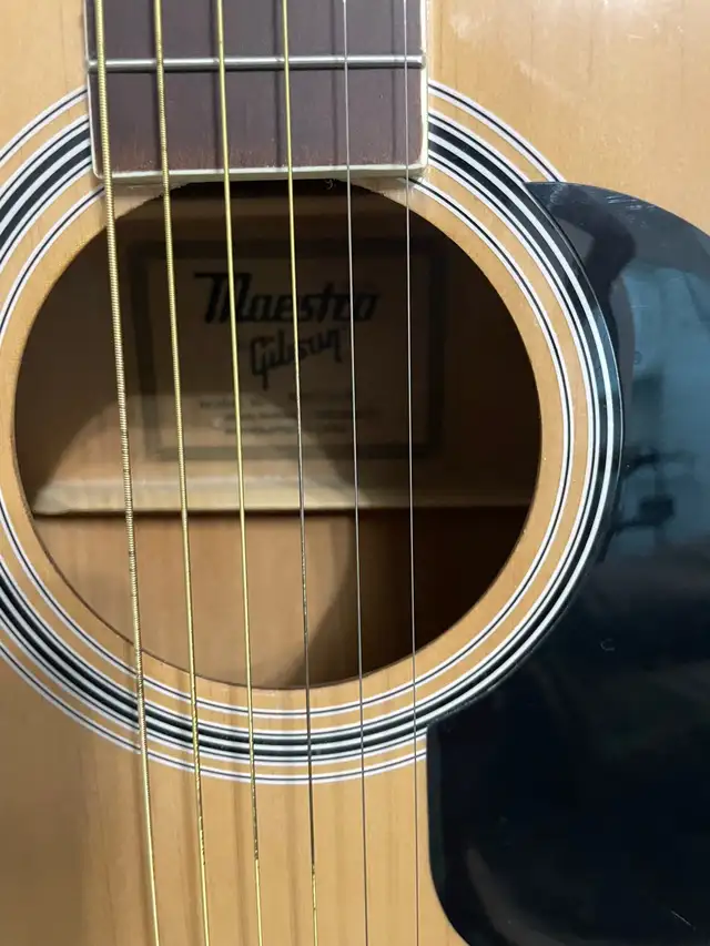 Gibson acoustic guitar in Guitars in Peterborough - Image 3