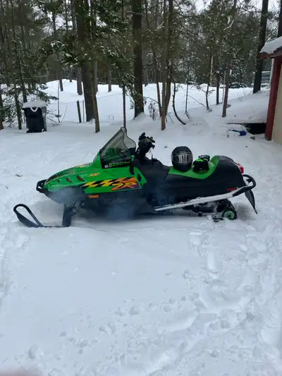 1999 ZR 500 I’ve had the sled for four years and rode the trails every year. Studded track in great...