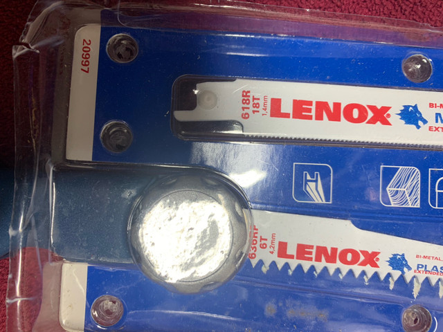 Lenox Tri-Fold Saw in Hand Tools in Mississauga / Peel Region - Image 2