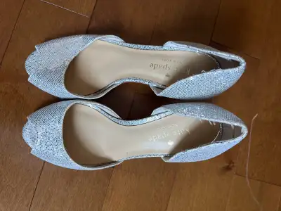Kate Spade Heels 5.5 sparkly festive , View more