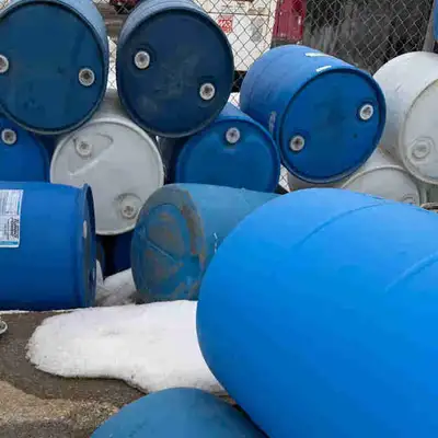 Empty 45 gallon drums , well over 100 barrels Great for docks or water for your garden, will sell ba...