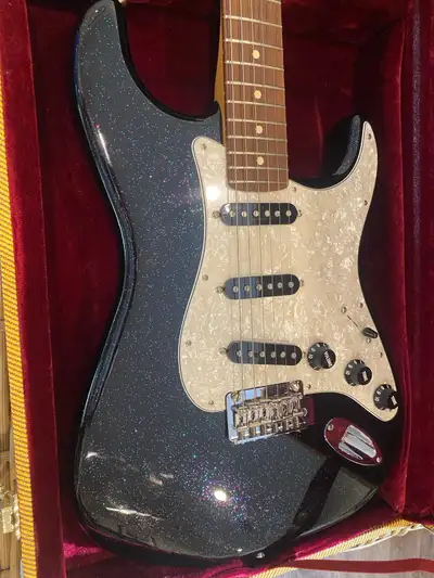 Fender MIM Nebula Strat, View more