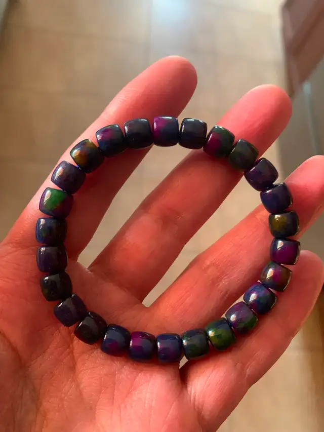 New AUTH Natural Sugilite Colorful South AfricaGemstone Bracelet in Jewellery & Watches in Ottawa - Image 5