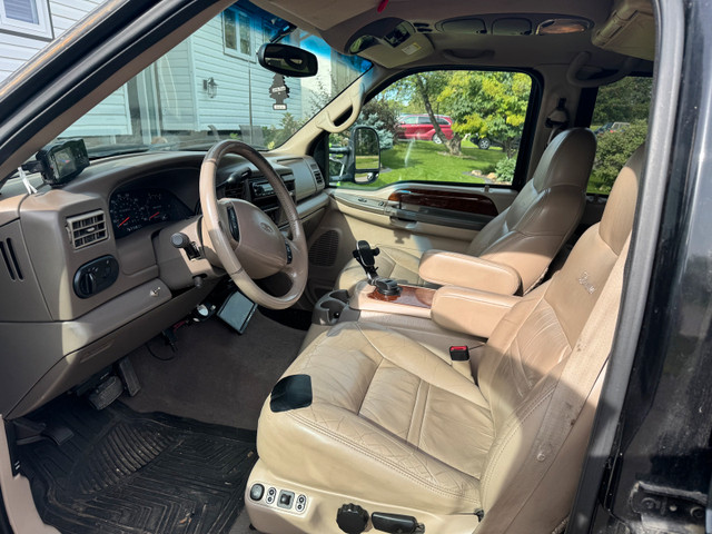 2000 Ford Excursion 7.3 diesel in Cars & Trucks in Fort McMurray - Image 3