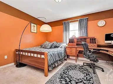 Private Room for Rent in Townhome -