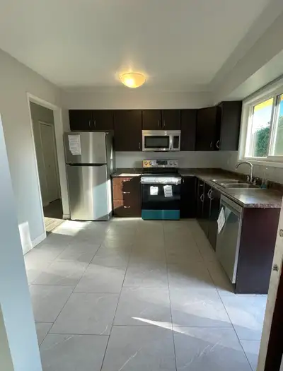 Spacious and bright, unfurnished 4 bedrooms/2 full bathrooms, Pet-friendly Home for rent starting Se...
