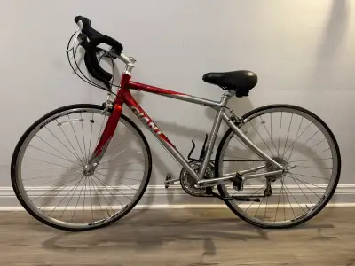 Giant OCR3 Road Bike (Small Frame), View more