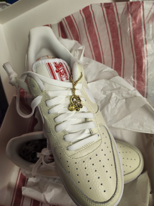 Nike AF1 "POPCORN" 9.5 sz us brand new in Men's Shoes in Winnipeg - Image 3