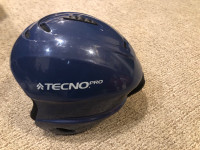 Youth snowboard helmet, size small