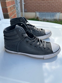 Men’s Converse Shoes Size 8