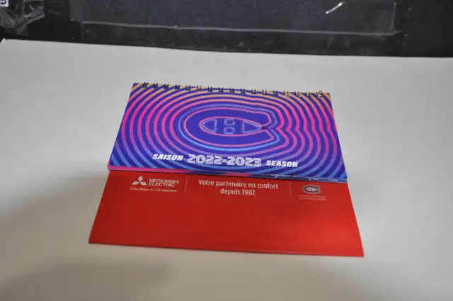 montreal canadiens hockey club nhl season 2022-2023 desk small c in Arts & Collectibles in Victoriaville - Image 3
