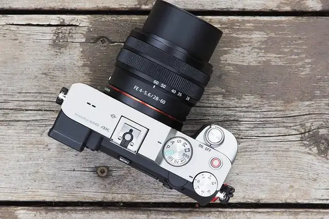 Sony A7C + FE 28-60mm kit lens