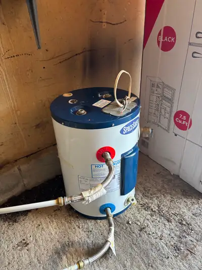10 gallon Hot water tank, View more