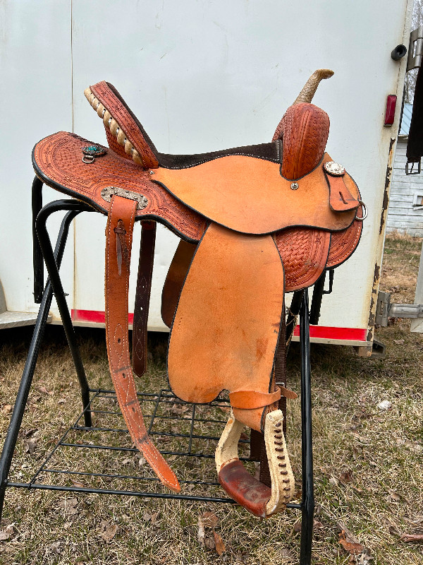 Barrel Saddle in Equestrian & Livestock Accessories in Grande Prairie - Image 3