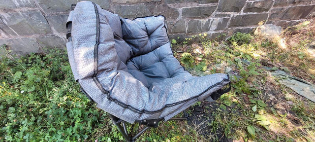 Picnic portable Sofa  (Free Delivery in HRM) in BBQs & Outdoor Cooking in City of Halifax - Image 3