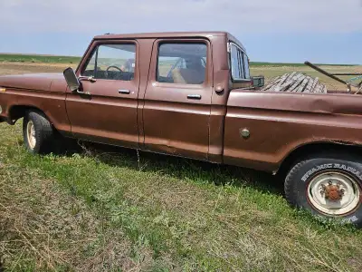 This crew cab is fairly decent does have dents but not bad for rust. Has a 428 engine with a 4 speed...
