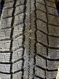 Nitro Winter Tires w rims