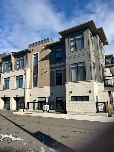 Townhouse for Rent Well-maintained 2-bedroom, 1-bathroom townhouse available for rent. Perfect for a...