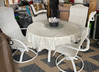 Patio Table and 4 High Back Swivel Chairs (Excellent Condition)