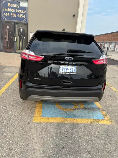2021 Ford Edge SEL only 44k , Mint condition/ one owner/ private plz call 416 -558-4454