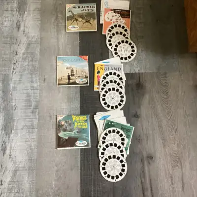 From a smoke free home these vintage view master reel sets. They are complete; have their outer colo...