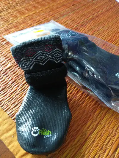 BN set of dog all terrain booties in size M., View more