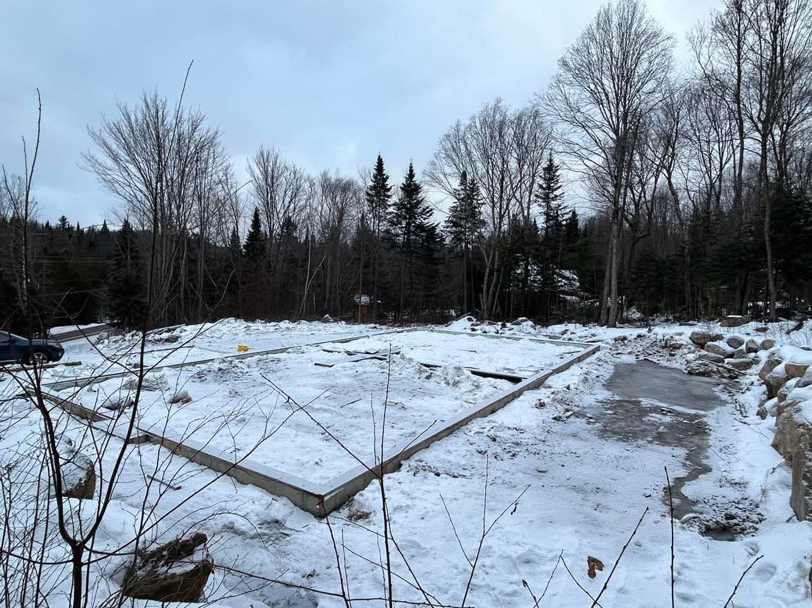 Terrain à vendre Saint Donat, Quebec, 200000 sqft — photo 2