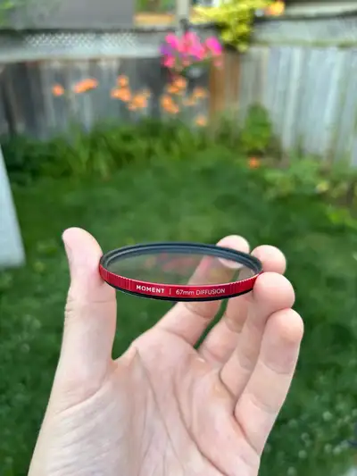 Moment Diffusion Filter and phone mount (67mm), View more