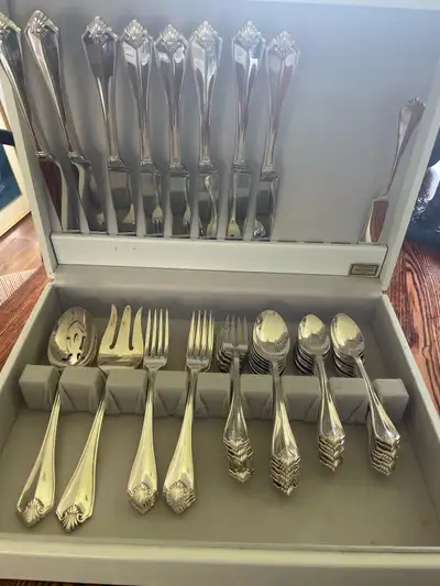 Oneida “King James” Silver 8 Place Settings and 4 Serving, View more