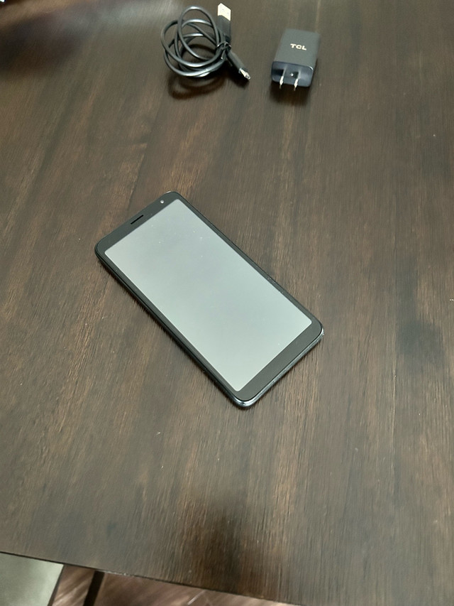 TCL 502 unlocked cell phone in Cell Phones in Chatham-Kent - Image 4