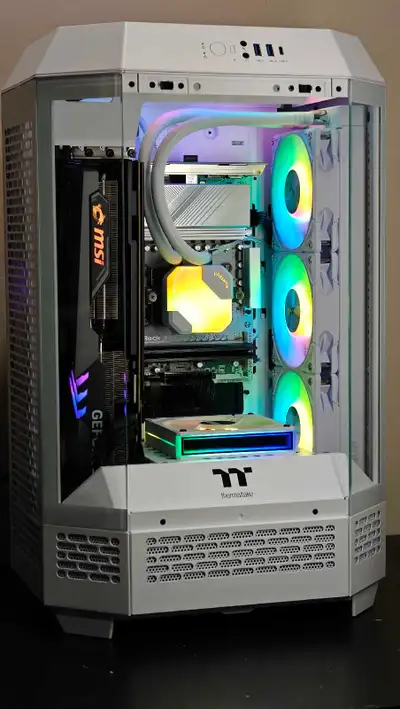 RTX 4080 - Ryzen 7 9700x - 32GB DDR5 - 1TB GEN4 - Gaming PC, View more