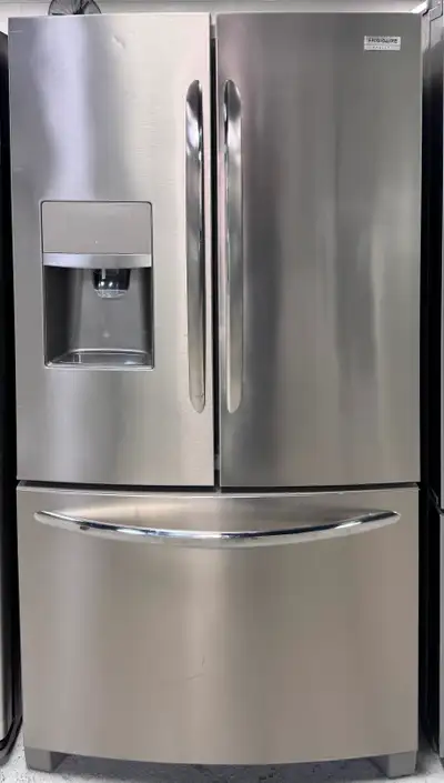 Frigidaire 36" French Door Fridge Ice & Water (Steel), View more
