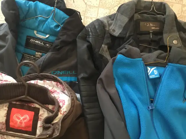 Jackets E (4 items)62863265782787121