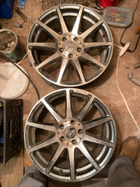 2 AMG Mercedes 18inches alloy wheel mags