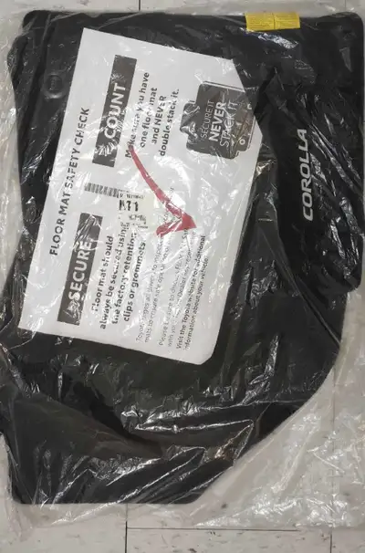 2025 Corolla brand new floor mat
