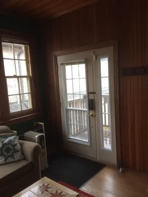 Beautiful second story furnished apartment with separate entrance overlooking the river in downtown...