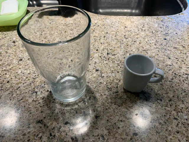 Glass cup + mini porcelain cup