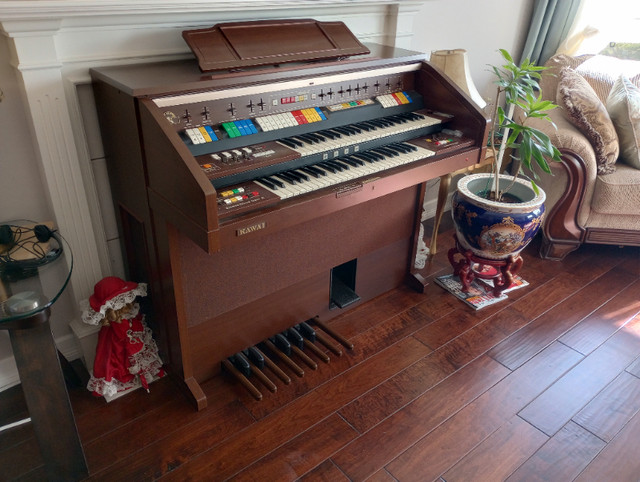 KAWAI Organ in Pianos & Keyboards in Penticton - Image 3