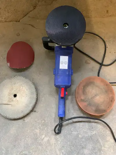 Simoniz car polisher, only used twice. Works great. Moving outta Saskatoon, need gone ASAP $45