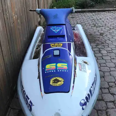 Selling project old Jet ski, needs around $ 500 worth of work, you could get it running by next summ...