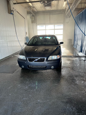 2005 Volvo S60