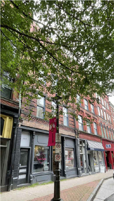 Apartment for Rent - Furnished Lovely spacious 1 bedroom apartment, located in the center of Uptown...