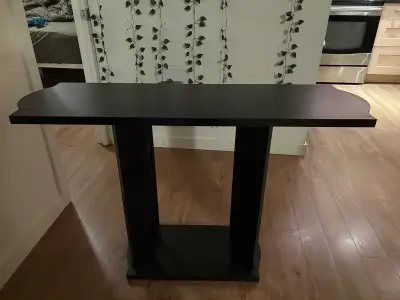 TV Stand to sale/Meuble Télé à vendre, View more