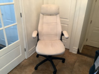 Chaise de bureau FOSTER de Sructube blanc