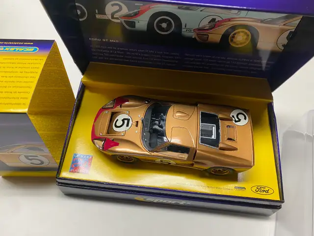SCALEXTRIC SPORT C2465A GT40 MKII SLOT CAR in Toys & Games in City of Toronto - Image 4