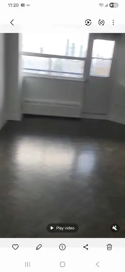 BEAUTIFUL CONDO – LARGE LIVING ROOM FOR RENT | MISSISSAUGA Only $500/Month – All Utilities & High-Sp...