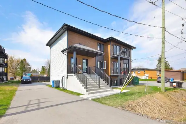 Beau 4 1/2 à louer, Crabtree. in Long Term Rentals in Lanaudière - Image 3