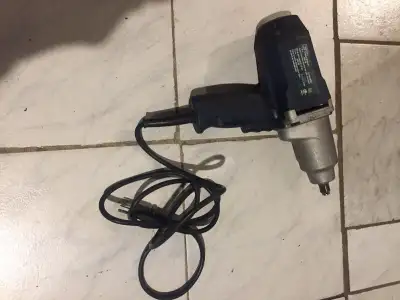 Clé à percussion de 7,5A très propre fonctionne très bien, View more